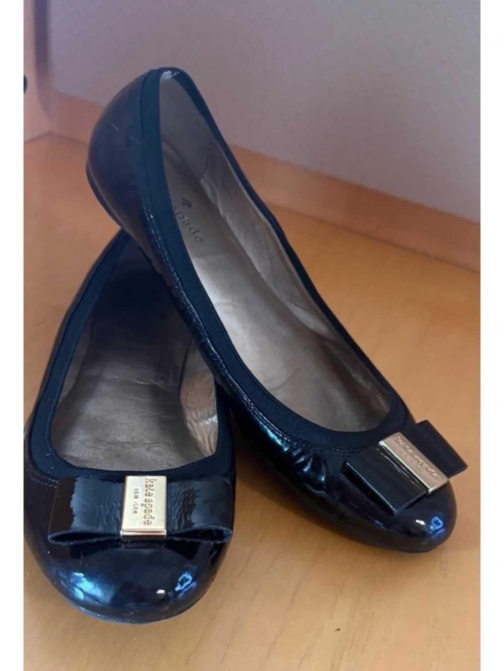 Kate Spade Blk leather ballet style flats